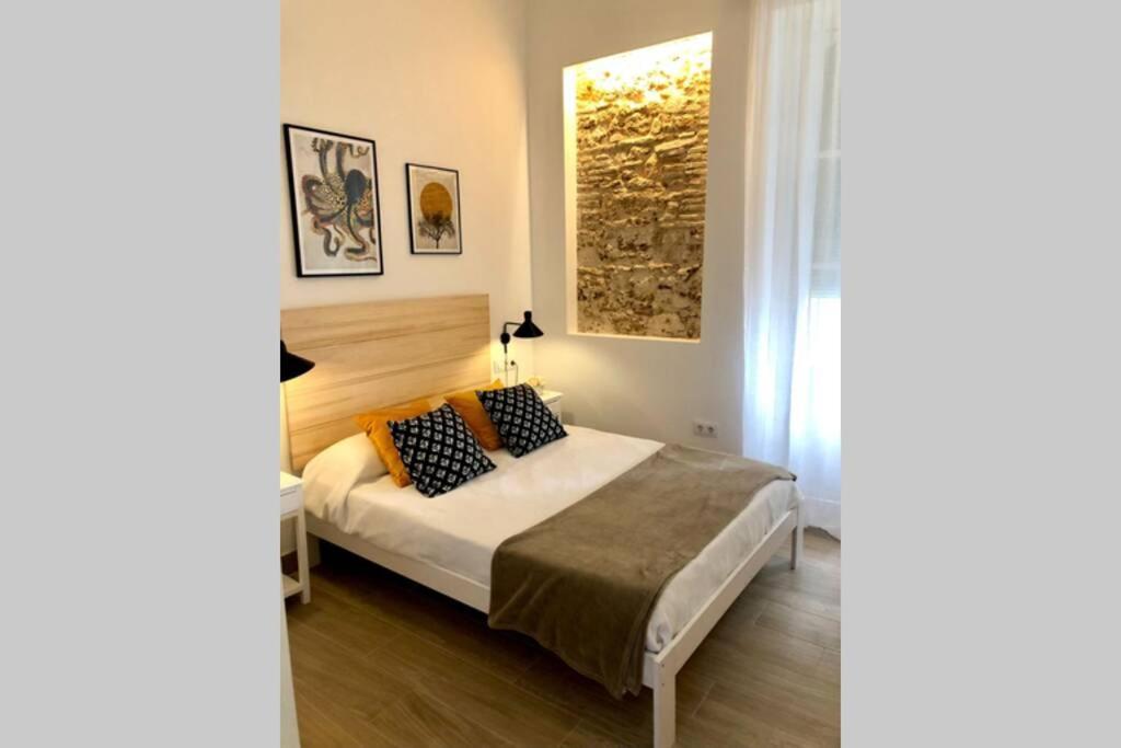 Gatu Premium Villa Libertad, Preferente Mayores De 25 Anos Y Familias Кадис Экстерьер фото